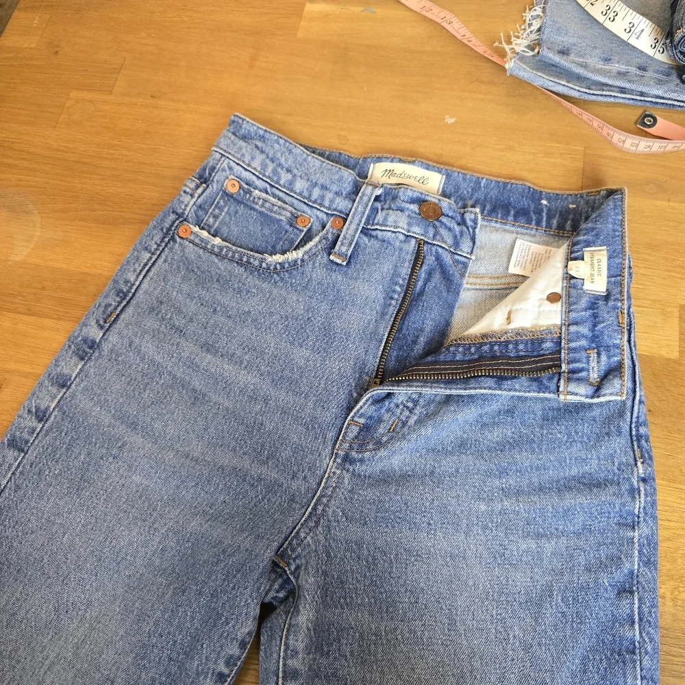Madewell 23 Classic Straight Jean In Nearwood Wash 23